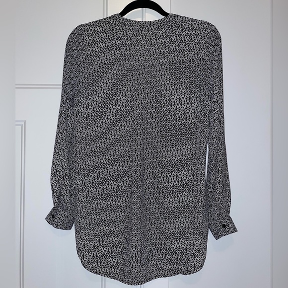 Pleione Blouse - Picture 2 of 8